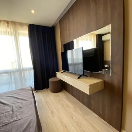 Paradiso 'b' 605 Private Apartman Neszebar