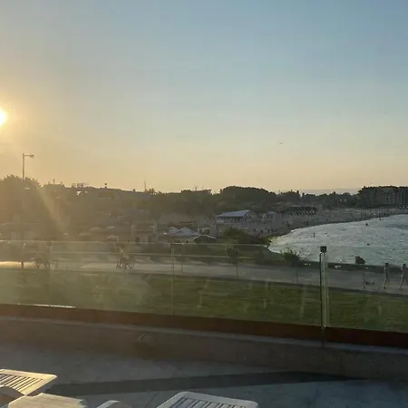 Paradiso 'b' 605 Private Apartment Nessebar